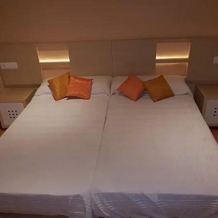 아파트 Playa Alejandra A 50 M Del Mar *